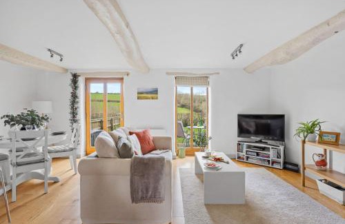 Totnes Casa | Hawke