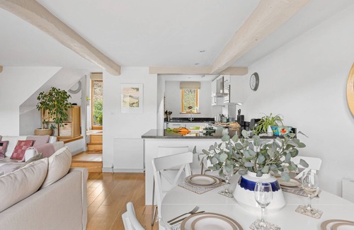 Totnes Cabaña | Hawke - sleeps 4 guests in 2 bedrooms