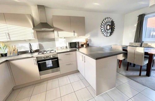 Swindon Casa | Casa-Vista al Jardín-Baño privado-De Lujo