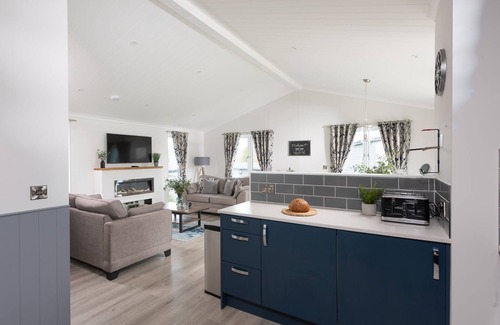 Lifton Casa | Hazel Lodge, 27 Roadford Lake Lodges