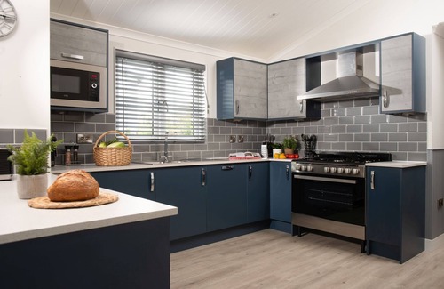 Lifton Casa | Hazel Lodge, 27 Roadford Lake Lodges