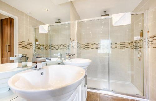 Narberth Casa | HB Bay Tree Lodge 04