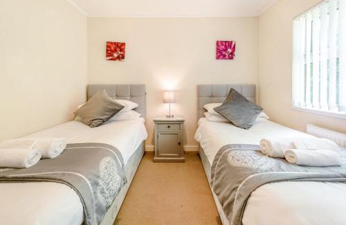 Narberth Casa | HB Hornbeam Lodge 05