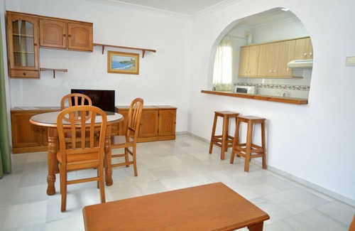 Nerja Apartamento | HC Burriana Playa - Apartamentos Turísticos
