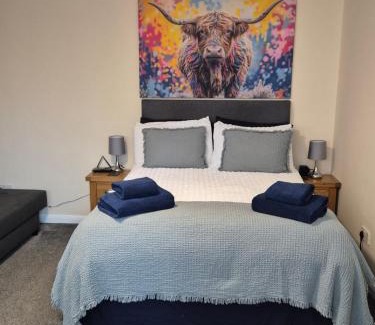 Thirsk Apartamento | Heads In Beds, The Bull Room NEW LOCATION Vale of York, Carlton Miniott, Thirsk