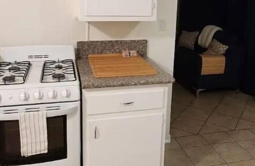 Bellflower Casa | Heart of Bellflower w/ Fire Pit
