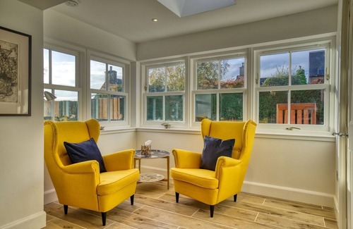 Dornoch Casa | Heart of Dornoch - luxury home, 5 mins walk to golf course