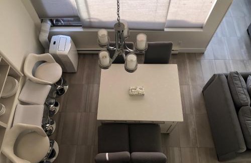 Whistler Village Apartamento | Hearthstone Lodge loft, Village centre, Private Hot tub, sleeps 6