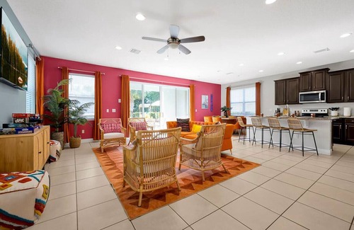 West Kissimmee Casa | Heated Pool/Hot Tub Game Room Outdoor Theater