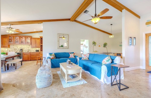 Lochmoor Waterway Estates Casa | Heated Pool, Pet Friendly, Game Room and Bikes - Palm Leaf Haven - Roelens Vacations