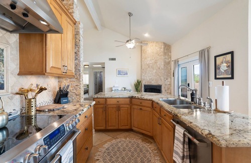 Fountain Hills Casa | Heated Pool, Waterslide, Mountain Views 3 Bedroom 2 Bathroom Tuscan Home