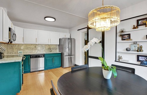 South Middle River Casa | Heated Salt-Water Pool 2 BR Oasis / Pets OK 5 min to Fort Lauderdale Beach