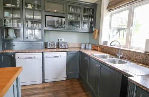 Middleton in Teesdale Casa | HEATHERBRAE, pet friendly, with hot tub in Middleton-In-Teesdale