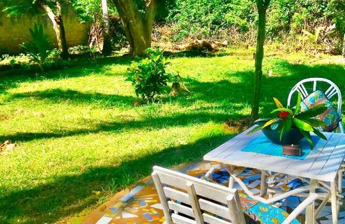 Galu Casa | Heavenly Gardens Retreats