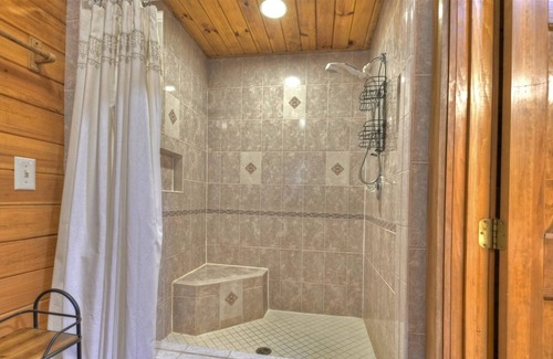 My Mountain Casa | Heavenly Sunshine - Peace and Solitude Begins Here