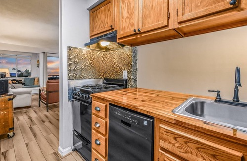 Chalet Village Condominio | Heavenly View 2 Bedroom Condo