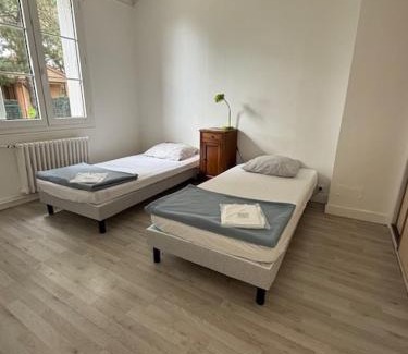 Aunay-sous-Auneau Casa | Hebergements le Camp d'Auneau - Leboudubout