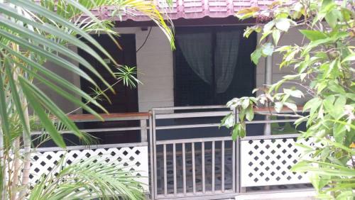 Port Moresby Cama Y Desayuno | HeightsVille Transit