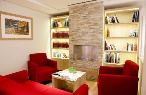 West Hotel | Heinrich Pesch Hotel