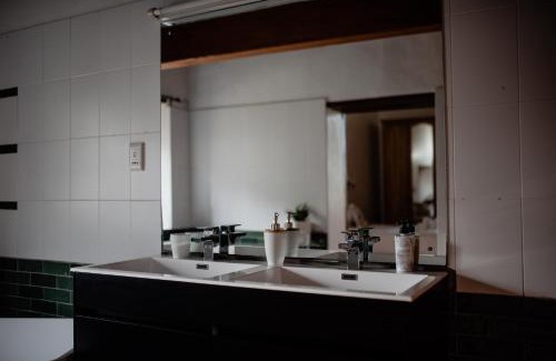 Koelenhof Casa | Heins Manor House