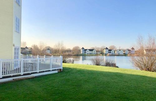 Ampney Crucis Casa | Hello ! and welcome to Solius Lodge
