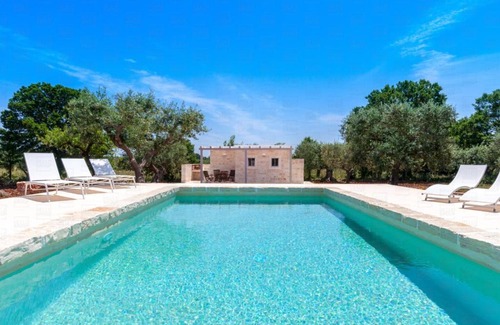 Alberobello Villa | Hello APULIA - Trulli Prima Pietra with private pool