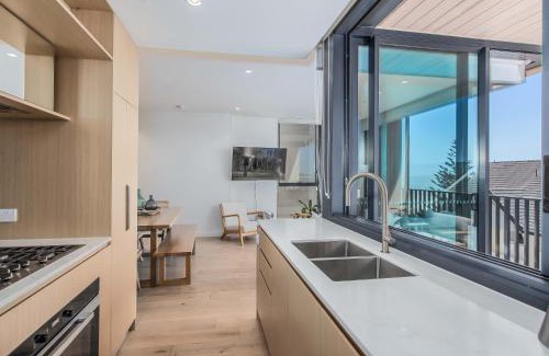 Palm Beach Apartamento | Hemingway Palm Beach - Premium Oceanview Apartments by Burleigh Letting