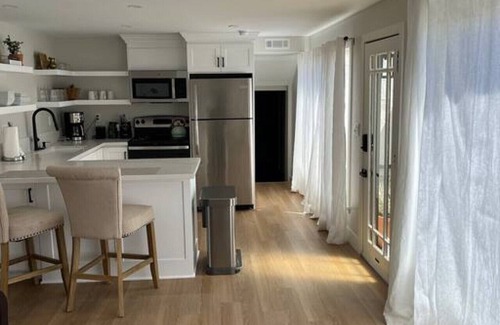 Eureka Casa | Henderson House and Frog Pond