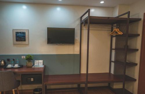 Dumaguete Hotel | Henia Hotel