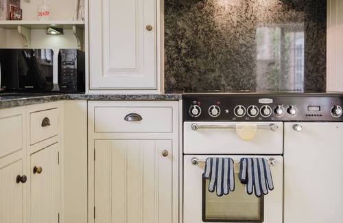 Easton Grey Casa | Herdsman's Cottage - 3BD in Wiltshire