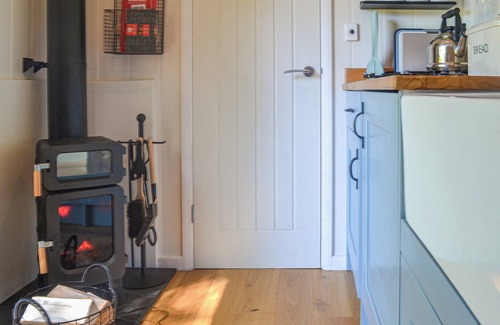 Llangadog Cabaña | Herdwick Hut Mountain Retreat