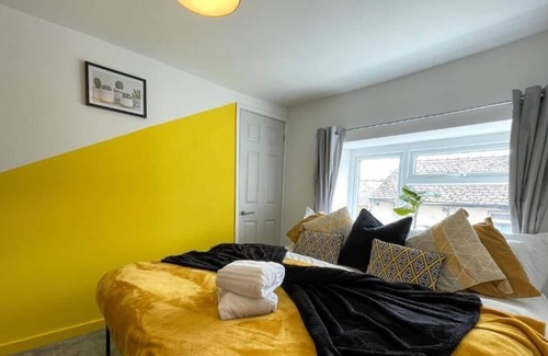 Ebbw Vale Casa | Heritage House