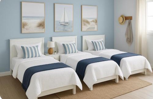 Necochea Casa | Hermosa casa 50 mts del mar y frente al parque