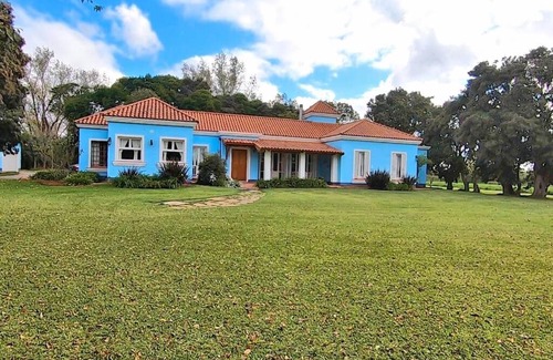 Chivilcoy Villa | Hermosa casa de campo con piscina y gran parque