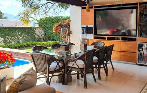 Los Sabinos Casa | Hermosa y exclusiva casa en La Reserva en Ajijic