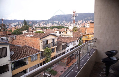 Guayabal Casa | Hermosa y lujosa Casa familiar 401