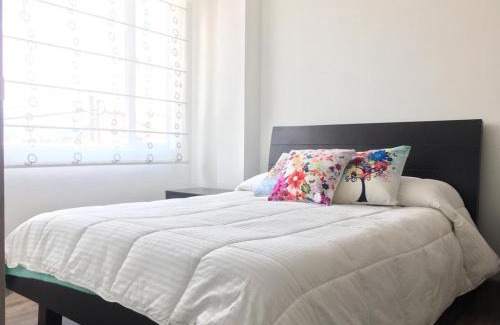 Chia Apartamento | Hermoso apartamento con estacionamiento gratuito Chía N1