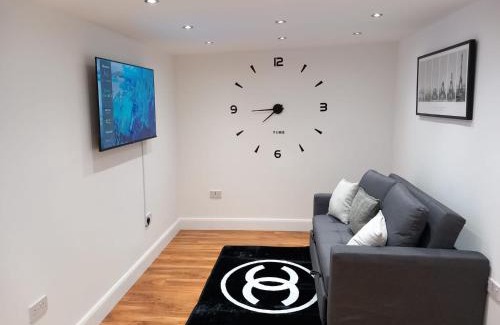 Erith Apartamento | Heronsgate GH013