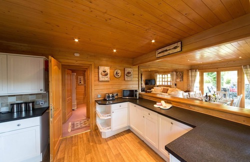 Swanage Cabina | Herston Log Cabins and Holiday Lodges