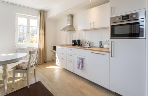 Garz/Rugen Apartamento | Herthaquelle Appartements - Wohnung 2 "frl. Hertha"