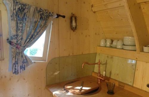 Annweiler am Trifels Cabina | Hexenhäuschen am Waldrand