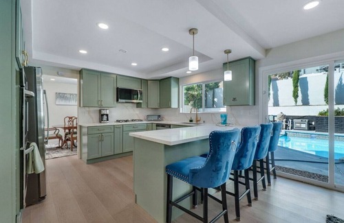 Mission Viejo Casa | Hey! I Am Adriana On The Block | Pool | BBQ