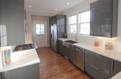 East Hill Casa | HI-END HONKY TONK * MUSIC-THEMED FUNHOUSE * HIP EAST NASHVILLE