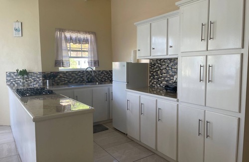 Bois d'Orange Apartamento | Hibiscus Apartment Lovely 2-bedroom apartment with AC in Gros Islet/Corinth