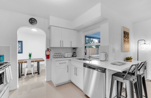 Lauderdale Lakes Casa | Hidden Gem 4BR Home with Private Pool & Game Room