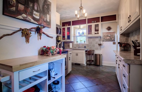 Rockford Casa | Villa de estilo español histórico