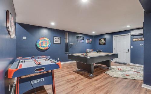 Sevierville Villa | Hidden Hollow Lodge