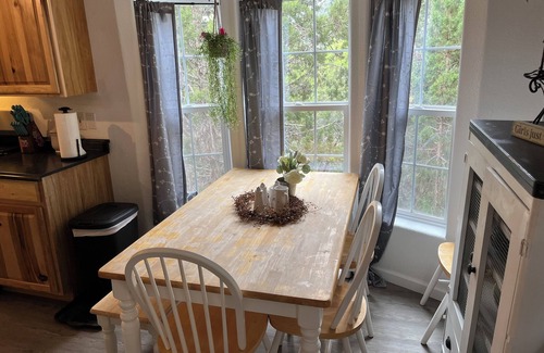 New Castle Casa | Hidden in the trees!Reasonable Rates-Sleeps 12-Includes kayak for 4.New listing!