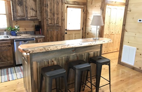 Cherry Log Cabina | Cabaña aislada en Blue Ridge / Cherry Log