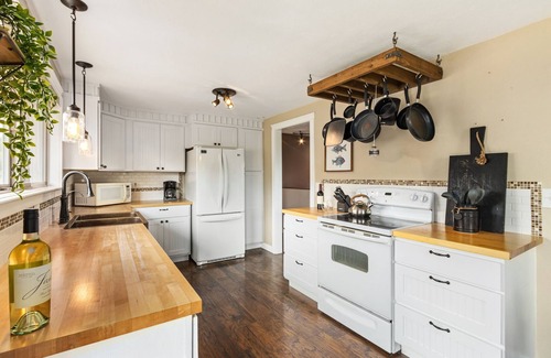 Loveland Casa | Hidden Valley Retreat | Quiet Escape w/ Mtn Views!